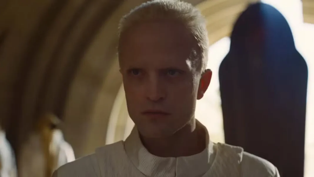 Robert Pattinson nei panni di Scytale in Dune: Parte 3
