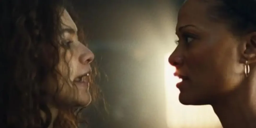 Rue e Leslie discutono in Euphoria