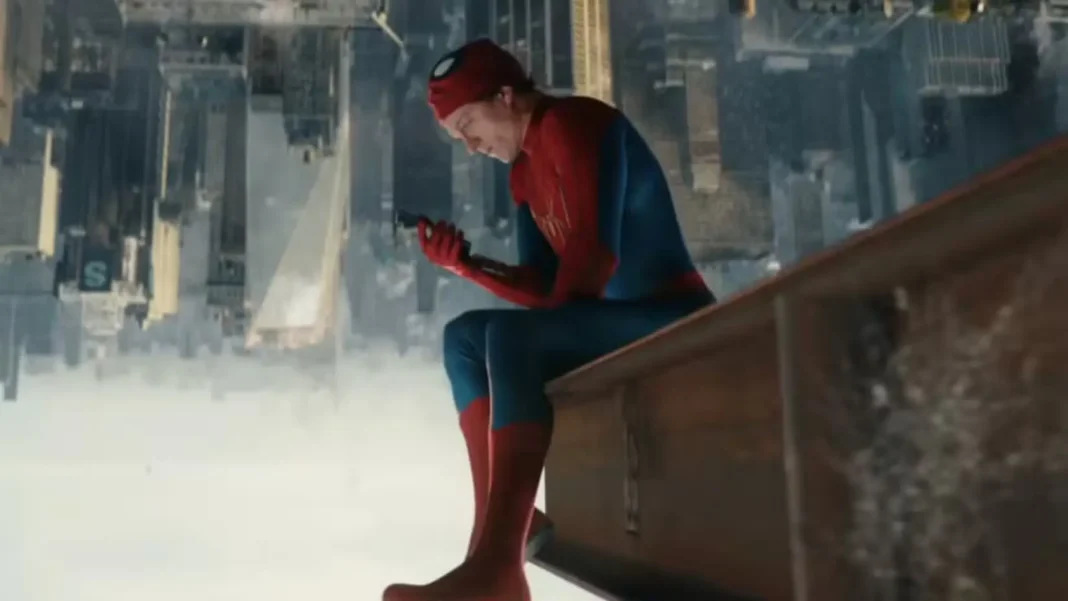 Spider-Man appeso a testa in giù nel trailer di Spider-Man- Brand New Day