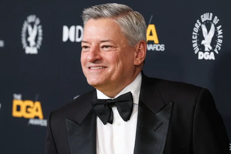 Il CEO di Netflix Ted Sarandos spiega perch&eacute; si &egrave; ritirato dalla corsa per Warner Bros.