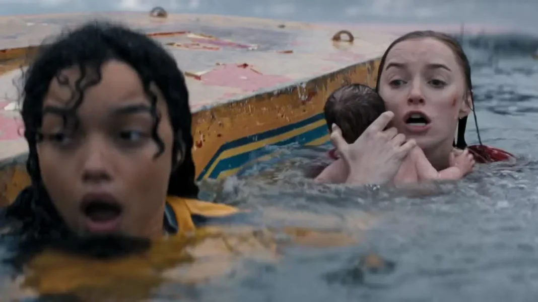 Dakota (Whitney Peak) e Lisa (Phoebe Dynevor) in Thrash