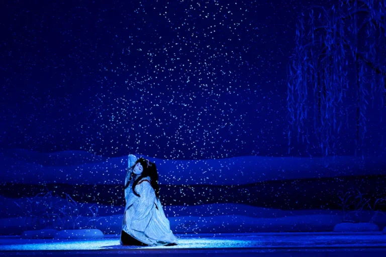Kokuho &ndash; il maestro di kabuki, recensione: il prezzo dell&rsquo;arte tra bellezza e ossessione