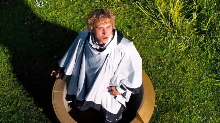 Hunger Games &ndash; L&rsquo;alba sulla mietitura: il trailer svela lo scontro tra Haymitch e Snow