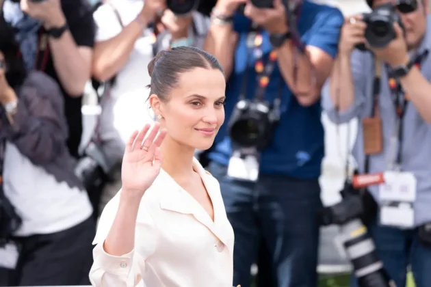 Alicia Vikander al Festival di Cannes 2026