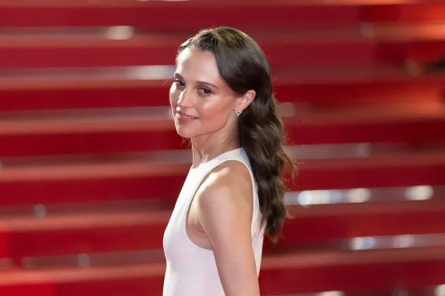 Alicia Vikander al Festival di Cannes 2026