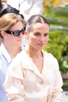 Alicia Vikander al Festival di Cannes 2026