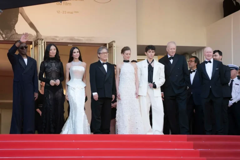 Cannes 79, red carpet: la serata d&rsquo;apertura del Festival in onore di Peter Jackson