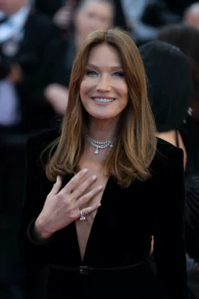 Carla Bruni al Festival di Cannes 2026