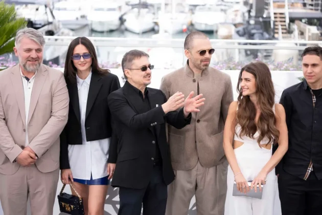 Cristian Mungiu al photocall del Festival di Cannes 2026