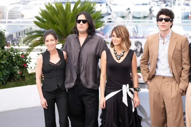 Lola Dueñas, Carlos González, Penélope Cruz, Javier Calvó al Festival di Cannes 2026