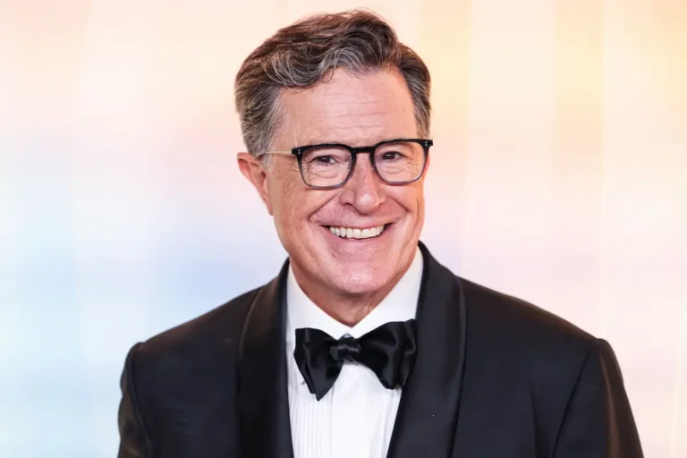 Stephen Colbert ottiene la sua prima vittoria contro CBS dopo la cancellazione di The Late Show