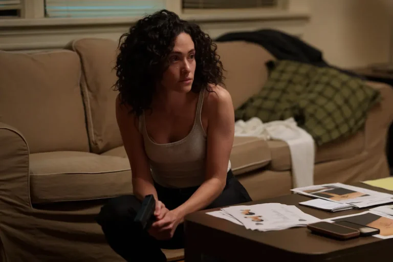 Furious, recensione: il ritorno di Emmy Rossum