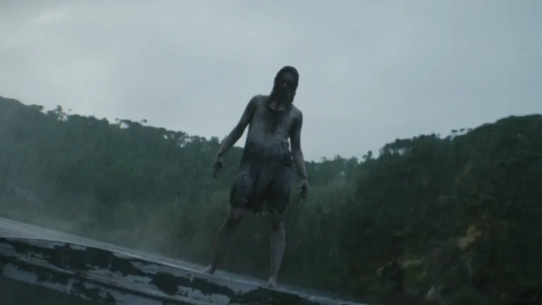La casa &ndash; Il rogo del male: recensione del film horror di S&eacute;bastien Vaniček
