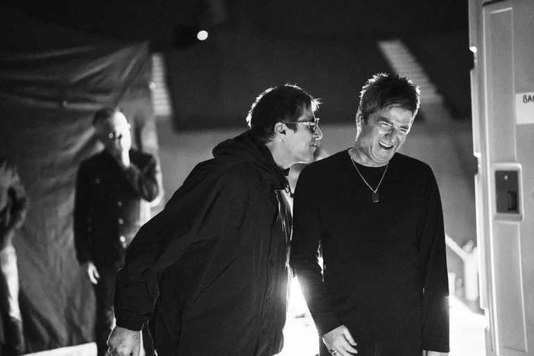 Oasis: Don&rsquo;t Look Back In Anger, ecco il nuovo trailer!