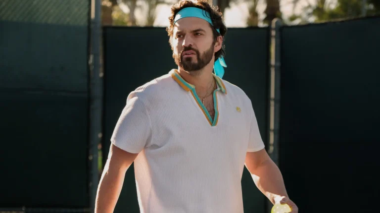 The Dink &ndash; Mago del Pickleball: recensione del film con Jake Johnson