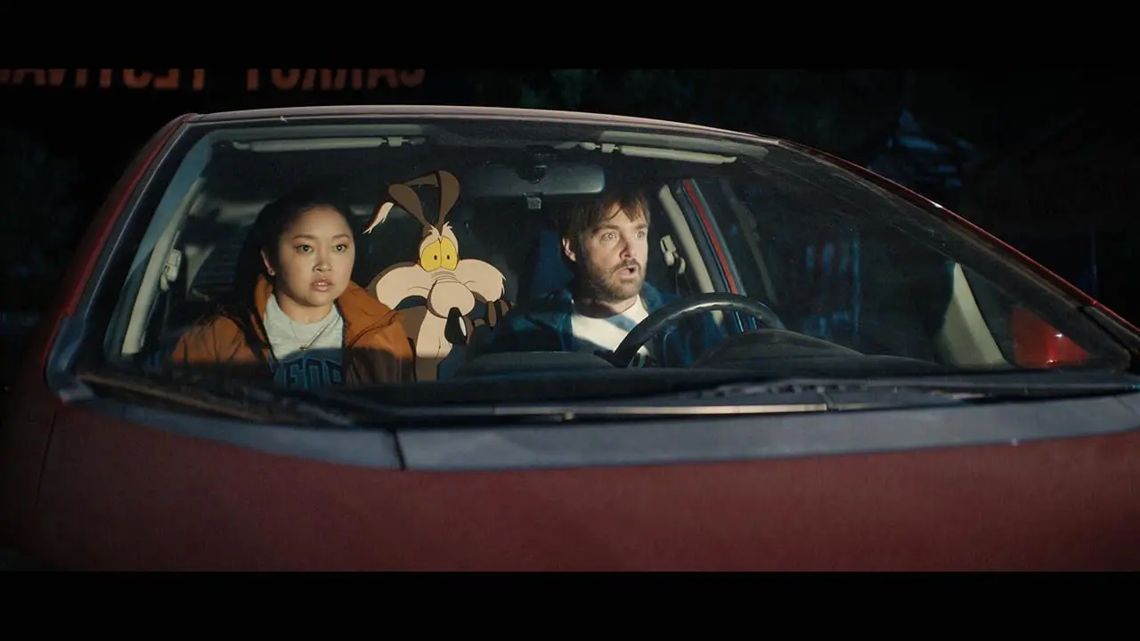 Will Forte e Lana Condor Coyote vs. Acme Recensione 2026