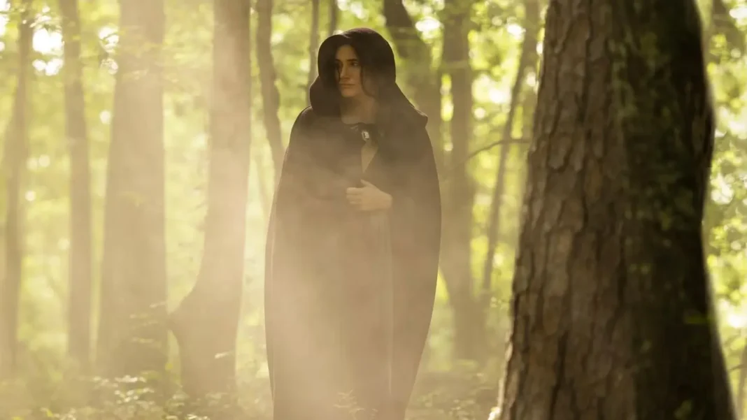 kathryn-hahn-as-agatha-in-agatha-all-along-standing-in-the-woods