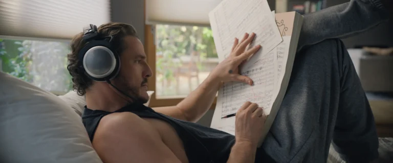 Behemoth! Una Vita. Da Ricomporre. teaser trailer e poster del film di Tony Gilroy con Pedro Pascal