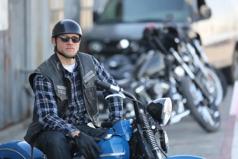 Sons of Anarchy ha trovato il modo di sostituire Jax Teller nonostante il ritorno di Charlie Hunnam