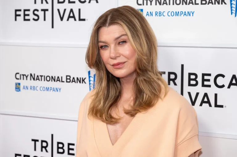 Ellen Pompeo torna in corsia, ma non come Meredith Grey: sarà protagonista di una nuova serie Hulu Ellen Pompeo torna in corsia, ma non come Meredith Grey: sarà protagonista di una nuova serie Hulu