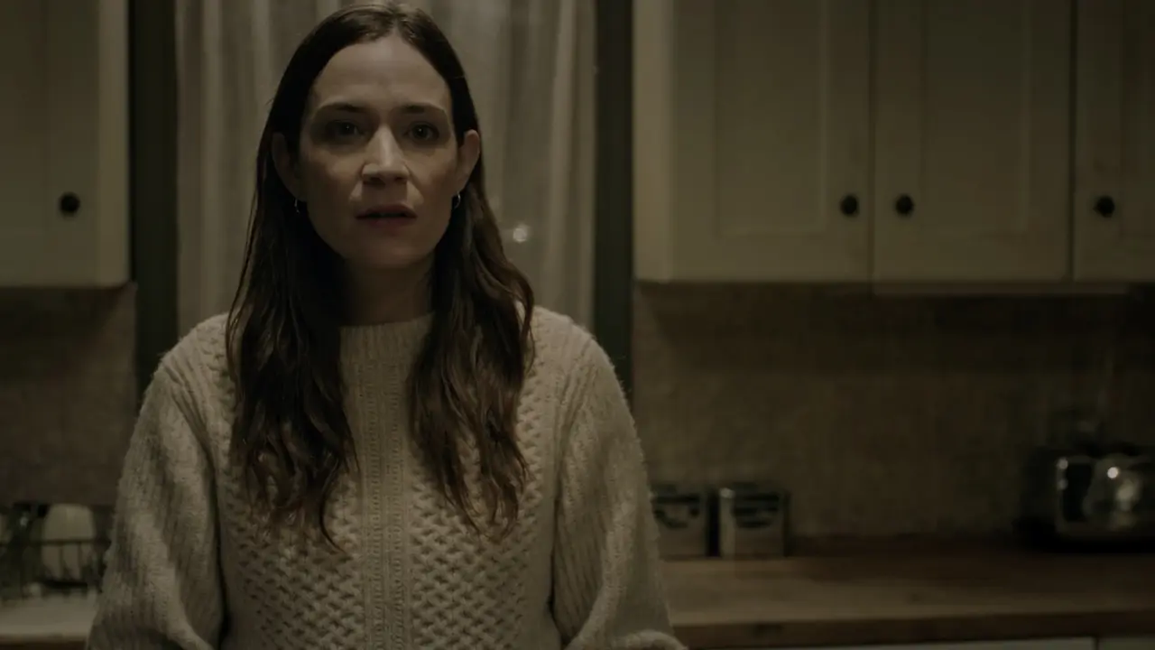 Kathleen Munroe in The Dogs