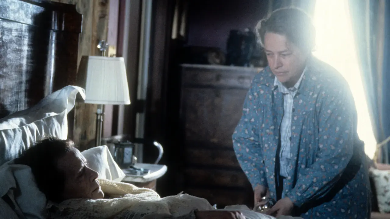 Kathy Bates nel film L'ultima eclissi