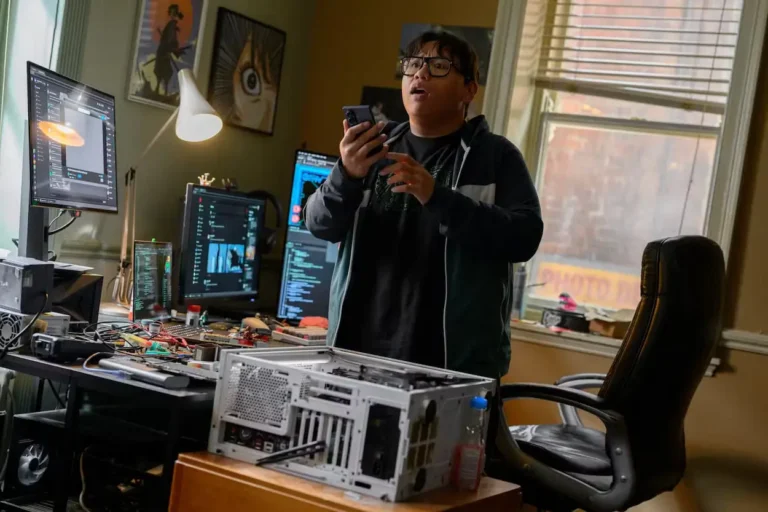 Spider-Man: Brand New Day, Jacob Batalon chiarisce il finale: Ned si ricorda davvero Peter?