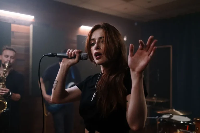 La voce come strumento: come si allena e si protegge