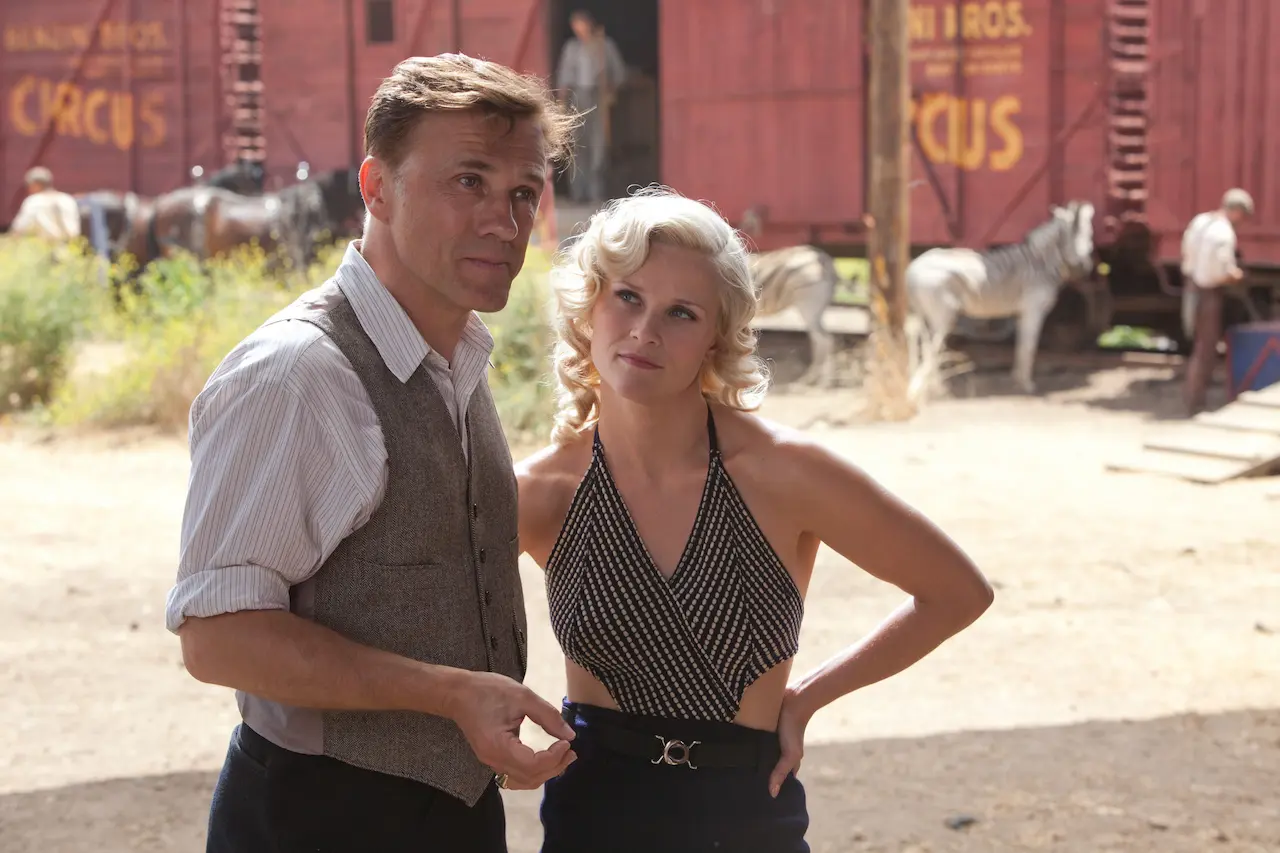 Christoph Waltz e Reese Witherspoon in Come l'acqua per gli elefanti