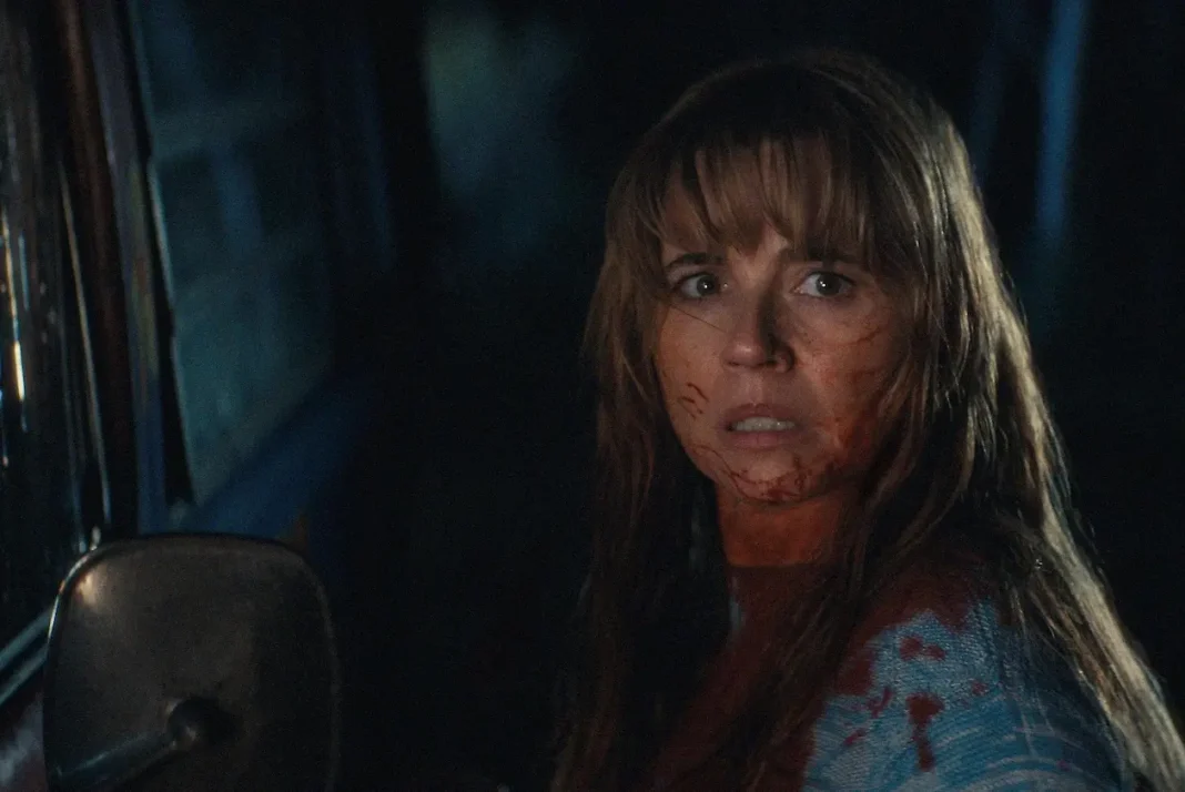 Linda Cardellini e Pamela Voorhees a Crystal Lake (2026)