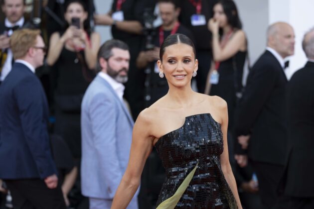 Nina Dobrev
