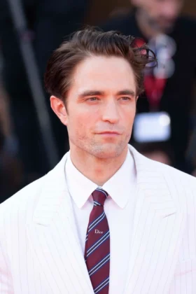 Robert Pattinson