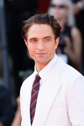 Robert Pattinson