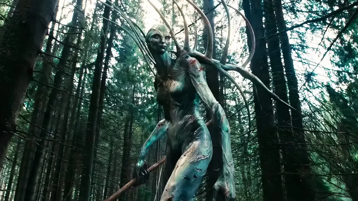 alien in Hope