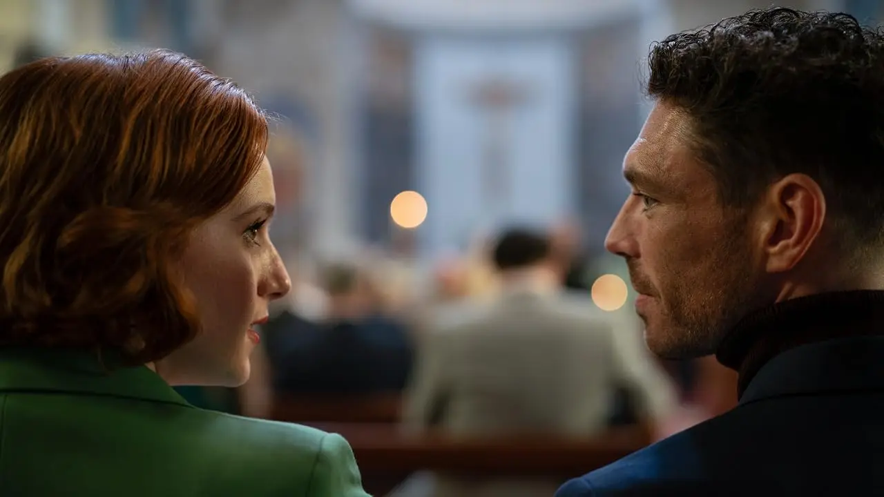 Hannah Onslow e James Nelson-Joyce in *This City Is Ours* (2025)