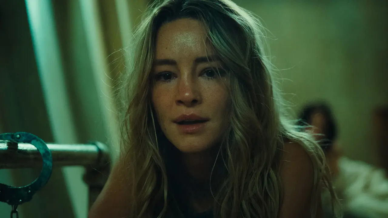 Hassie Harrison in Dangerous Animals