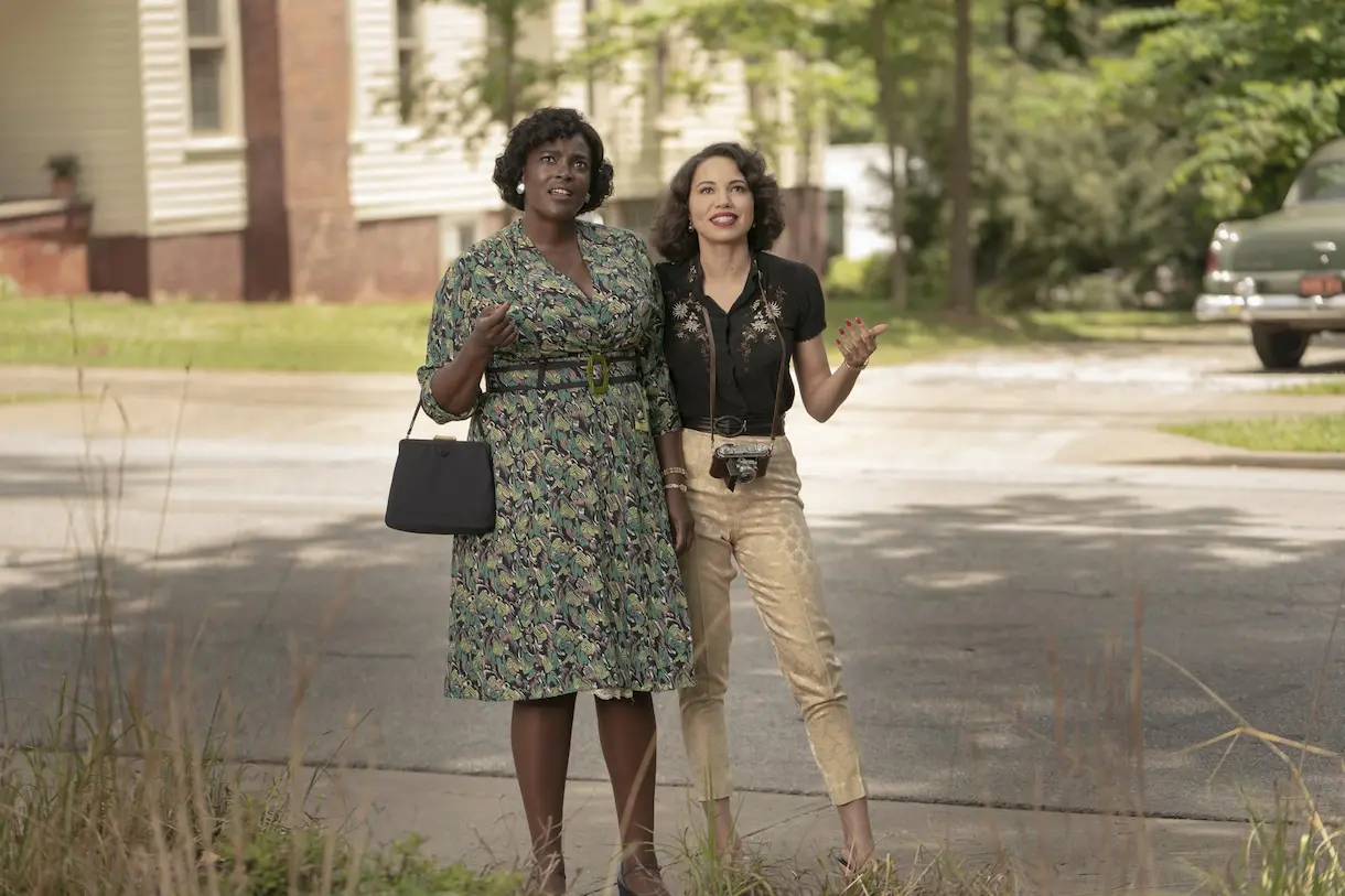 Jurnee Smollett e Wunmi Mosaku in Lovecraft Country (2020)
