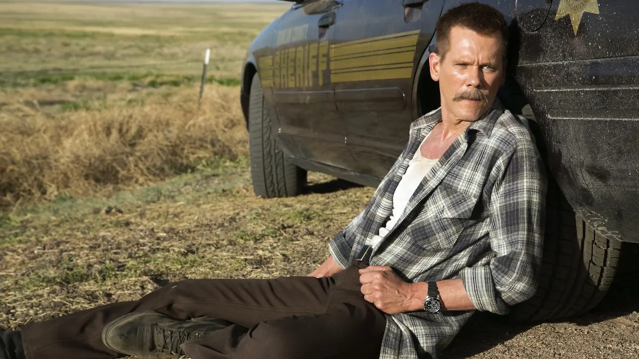 Kevin Bacon in Cop Car