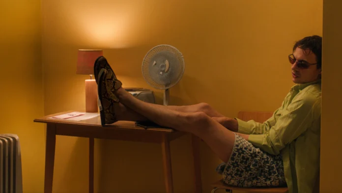 urchin recensione harris dickinson Una scena dal film Urchin di Harris Dickinson